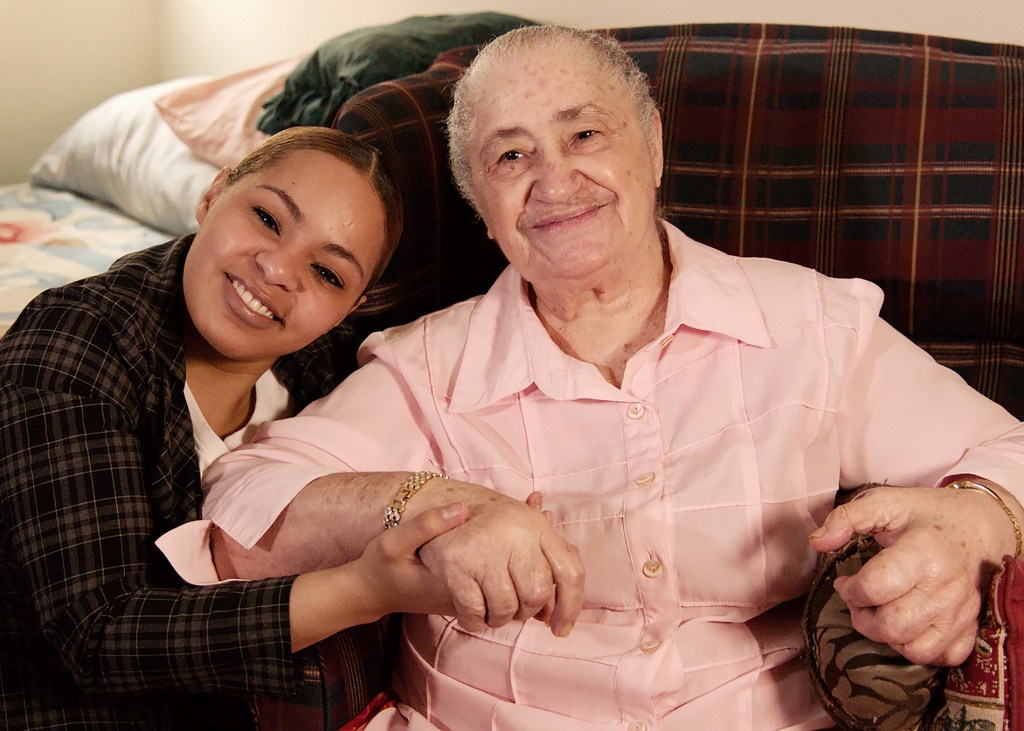 Image of Katiria with her grandmother