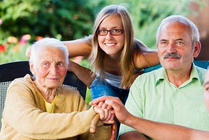 stockfresh_4017021_kind-family-visiting-elderly-lady_sizeXS-min.jpg